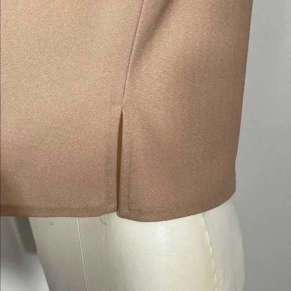 Vintage Tan Floral Tank Top - Picture 7 of 7